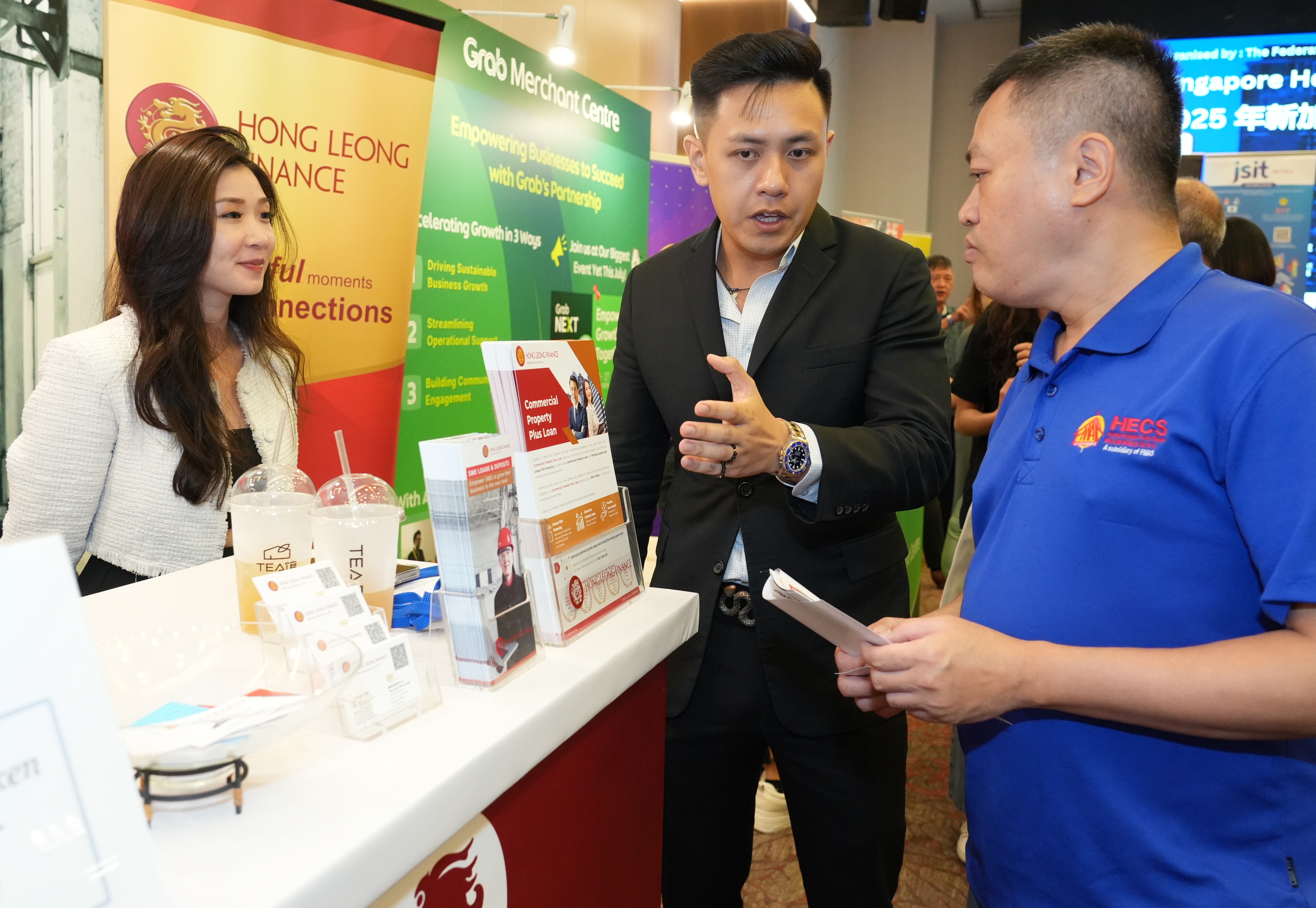 Hong Leong Finance Supports Local Businesses at Singapore Heartland Enterprise Summit 2025